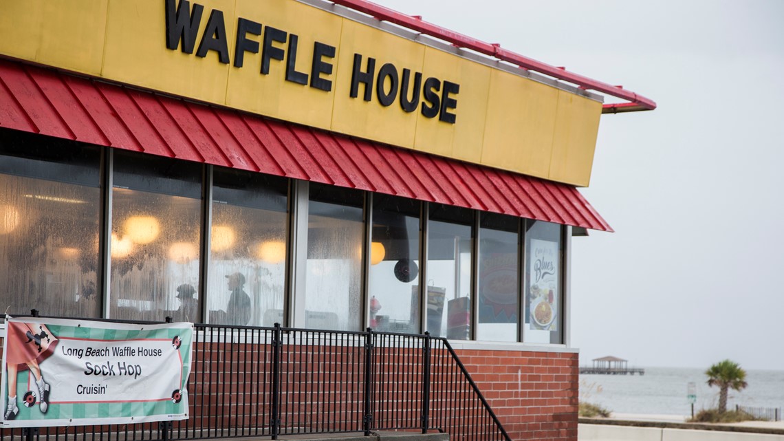 Waffle House reopens in Panama City Beach, FL days after Hurricane