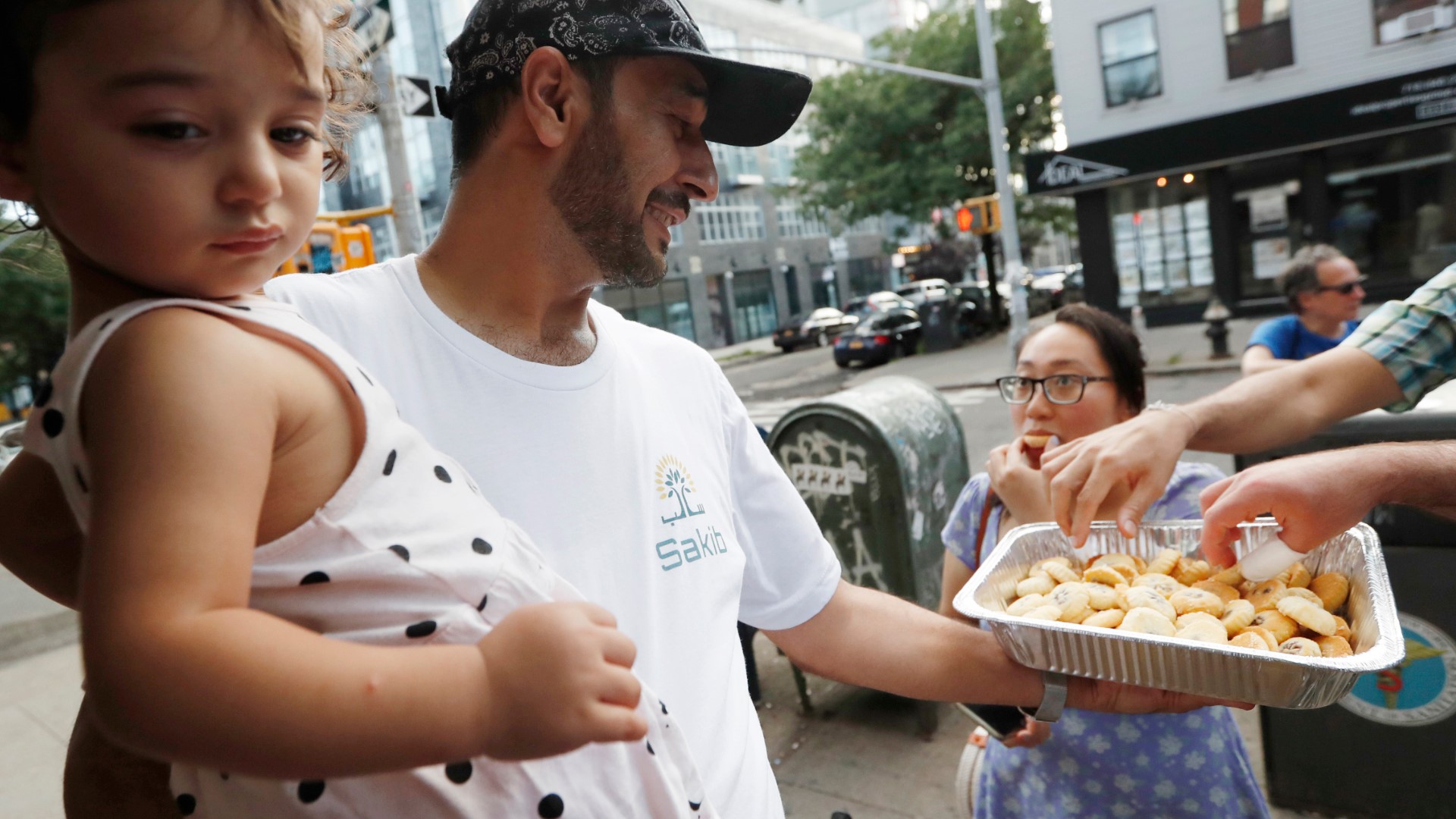 Syrian refugee turns to food to rebuild his life in US | wwltv.com