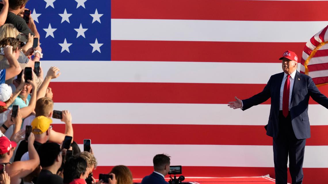 Trump plans UFC fight at White House for 250th celebration | wwltv.com
