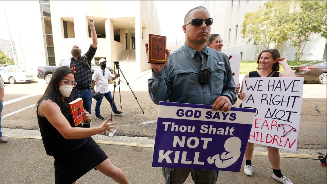 Mississippi abortion law allowed to proceed - Vimarsana News