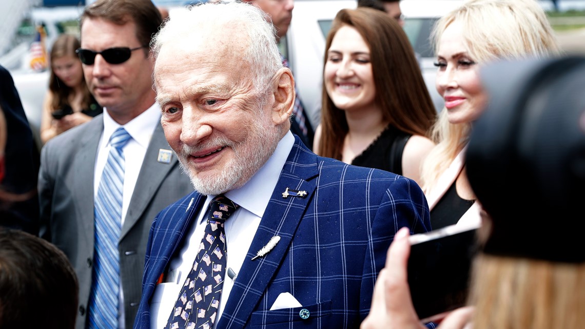 Buzz Aldrin marries Anca Faur 93rd birthday announcement wwltv