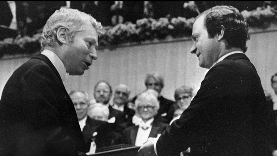 Physicist Steven Weinberg dead at 88 - Vimarsana News
