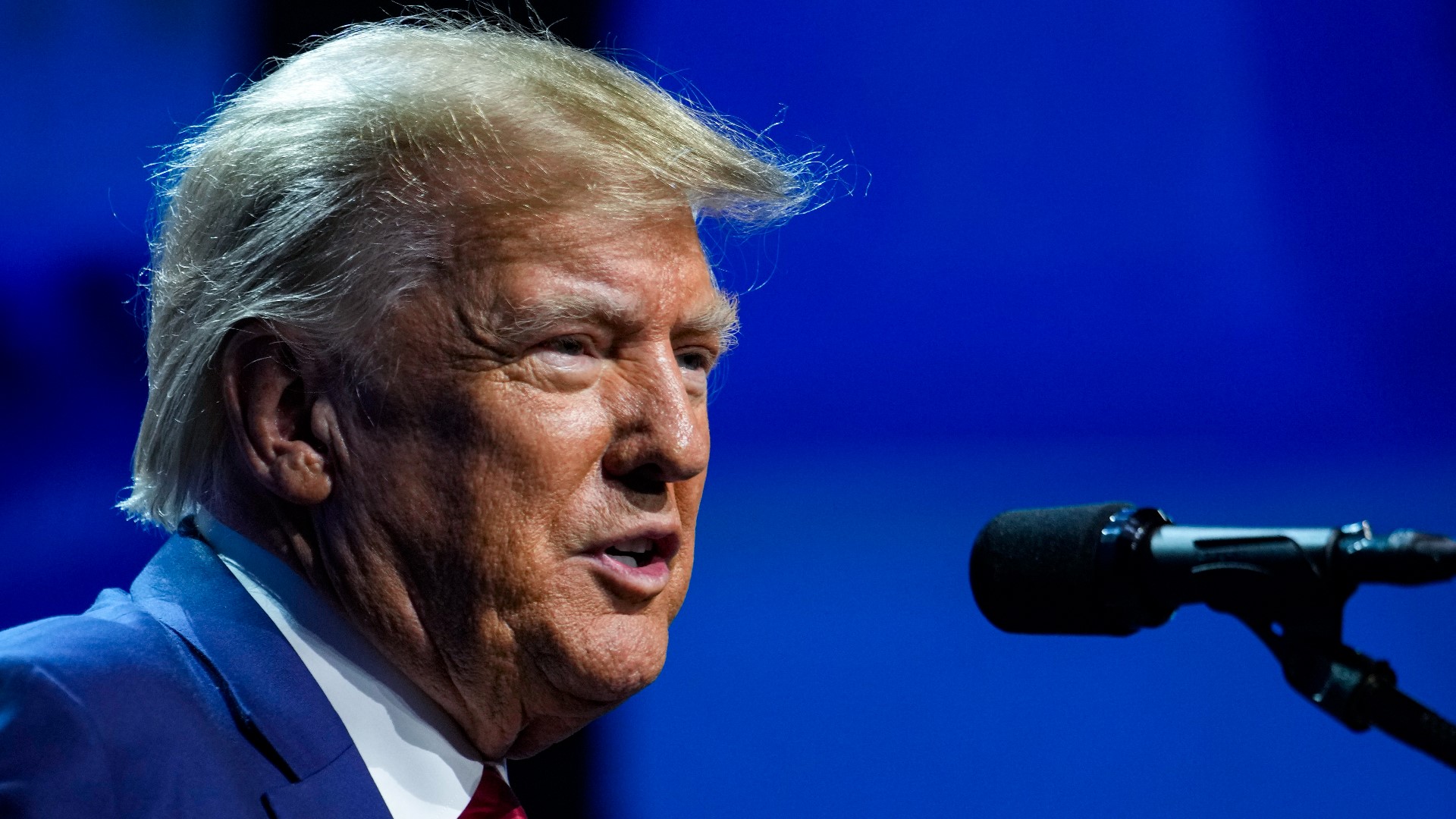 Donald Trump accuser testifies in rape lawsuit trial | wwltv.com
