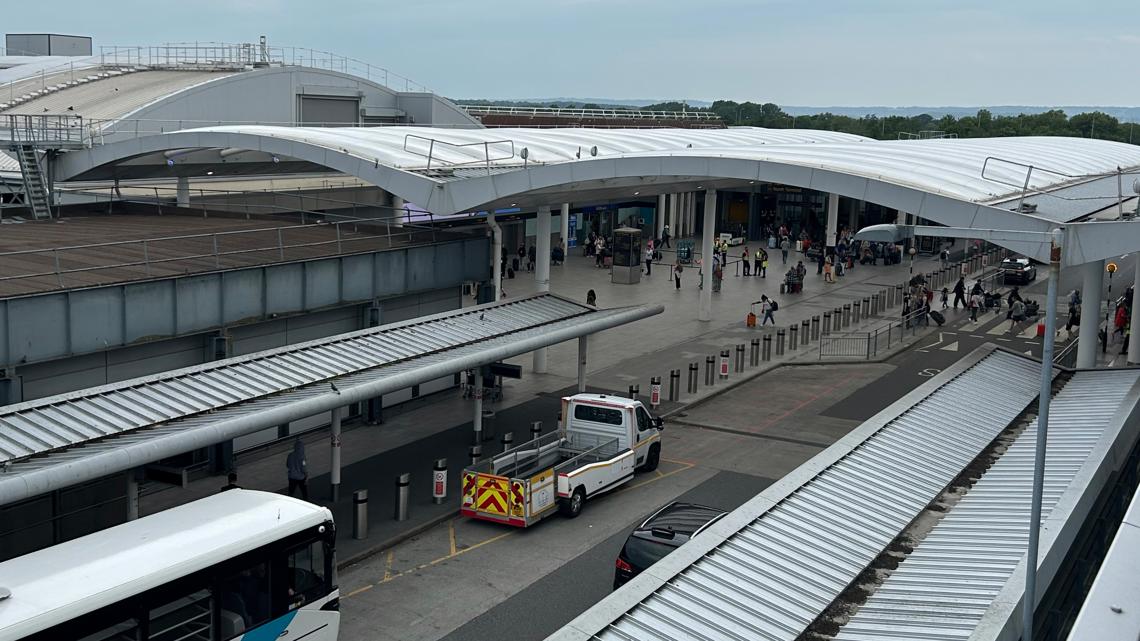 UK air traffic control operator says 'technical issue' briefly caused flight delays