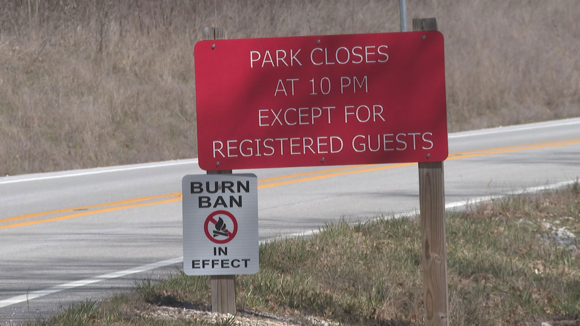 Arkansas State Police have updated the suspect's description in the double homicide of a couple at Devil's Den.
