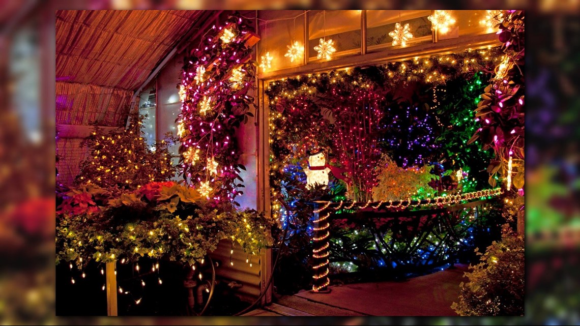 Christmas Lights Return To Manito Park S Gaiser Conservatory On Friday Wwltv Com
