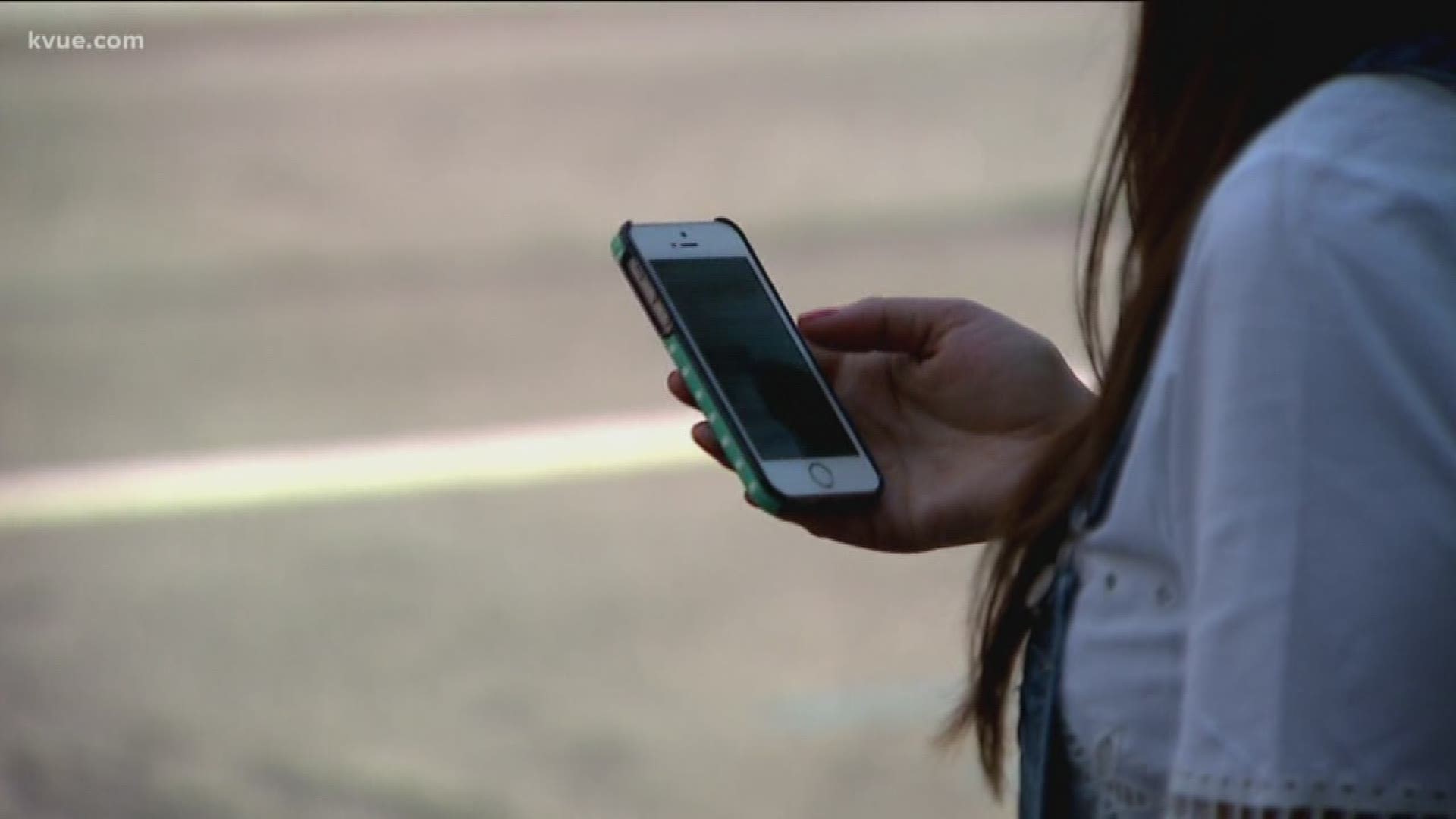 New law criminalizes unwanted nude photos