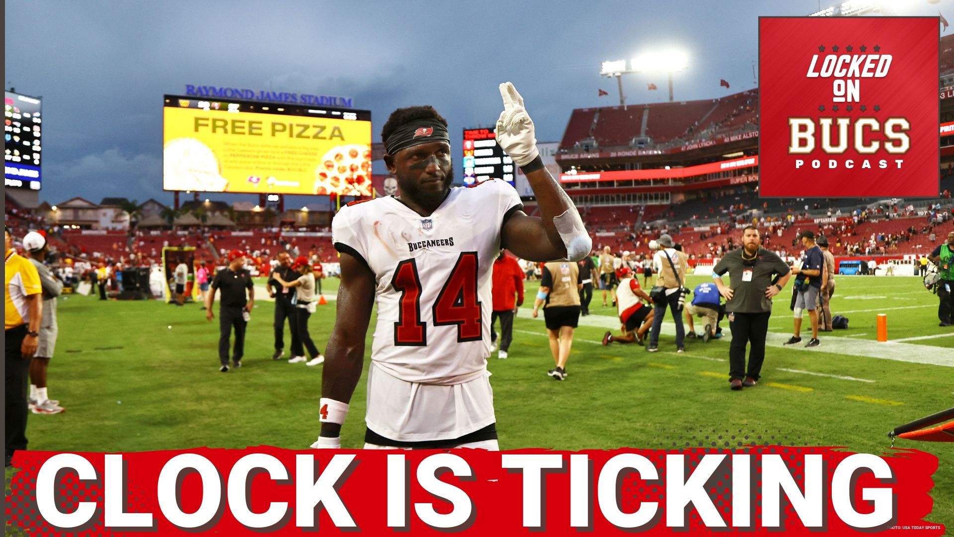 With Tee Higgins tagged, Chris Godwin becomes WR needy teams' top choice. Can the Bucs find a way to keep him? Darius Slay fits what Todd Bowles wants on defense