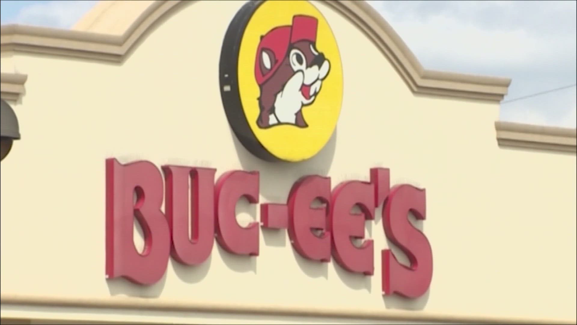 FinanceBuzz says they're looking for a Snack Reviewer to give their opinions on Buc-ee's top 25 snacks.