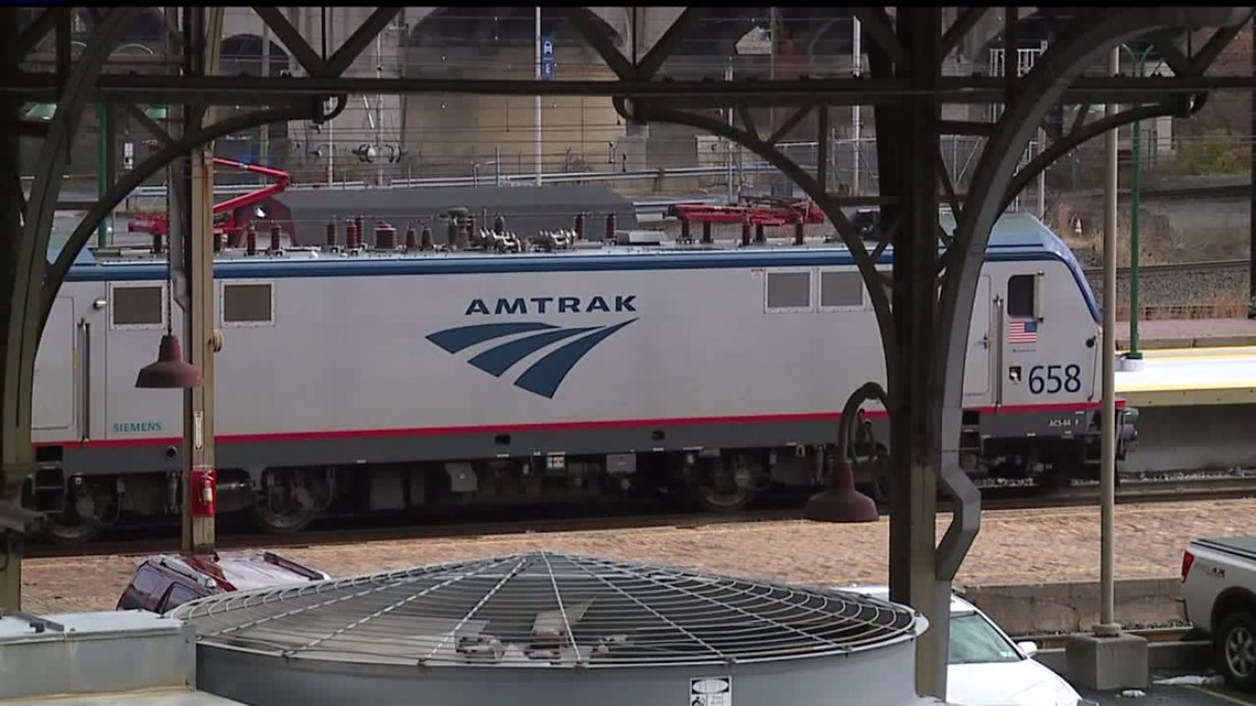 Amtrak train collides with dump truck, derails in Missouri | wwltv.com