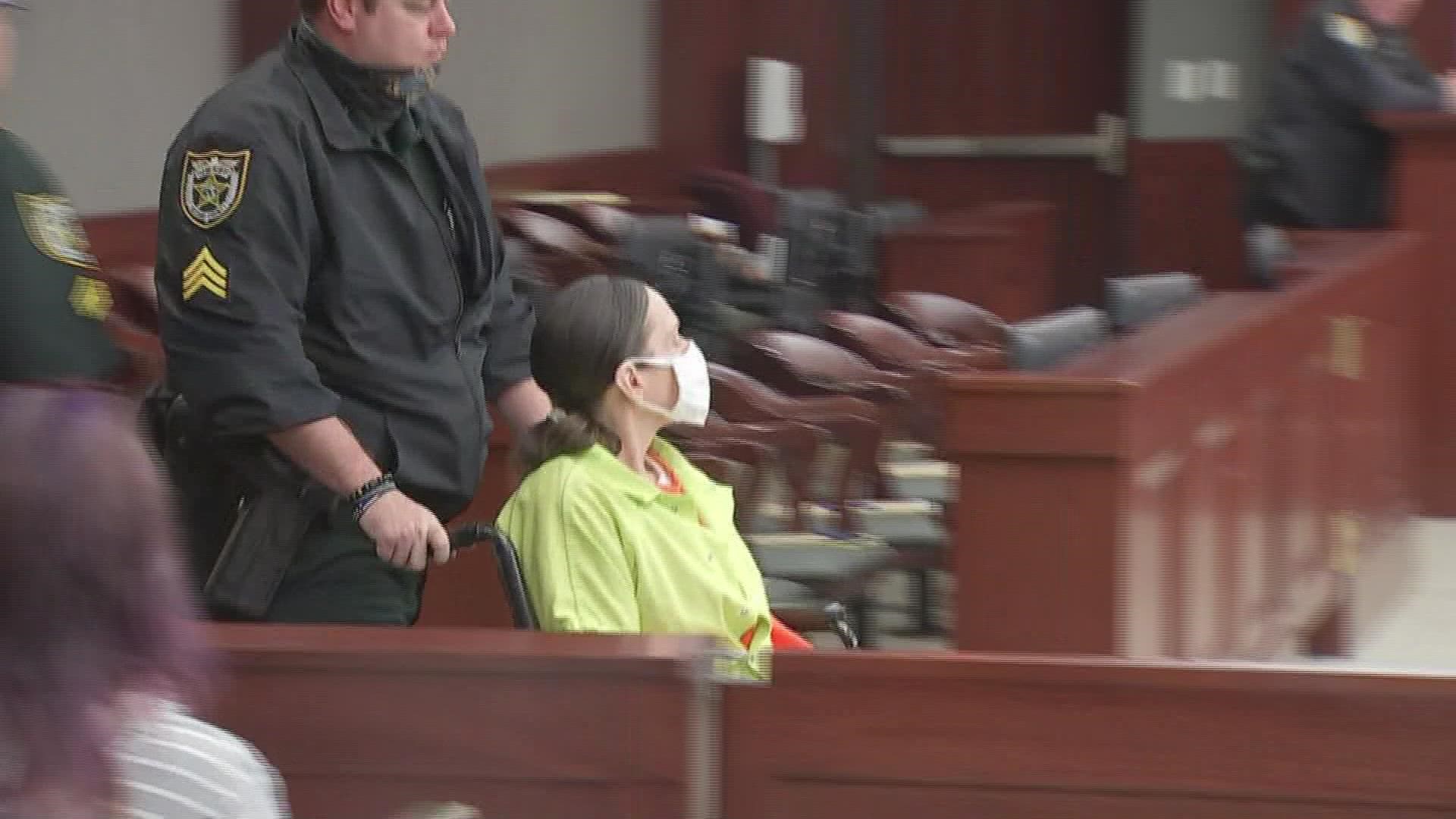 "Sure, I can stay up here and say what I want, when I want, how I want," Kessler told the judge when he asked if she would remain in court. She was again removed.