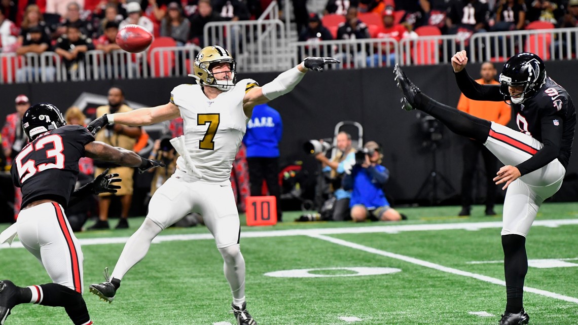 Saints' Taysom Hill has quite a half against Falcons on Thanksgiving