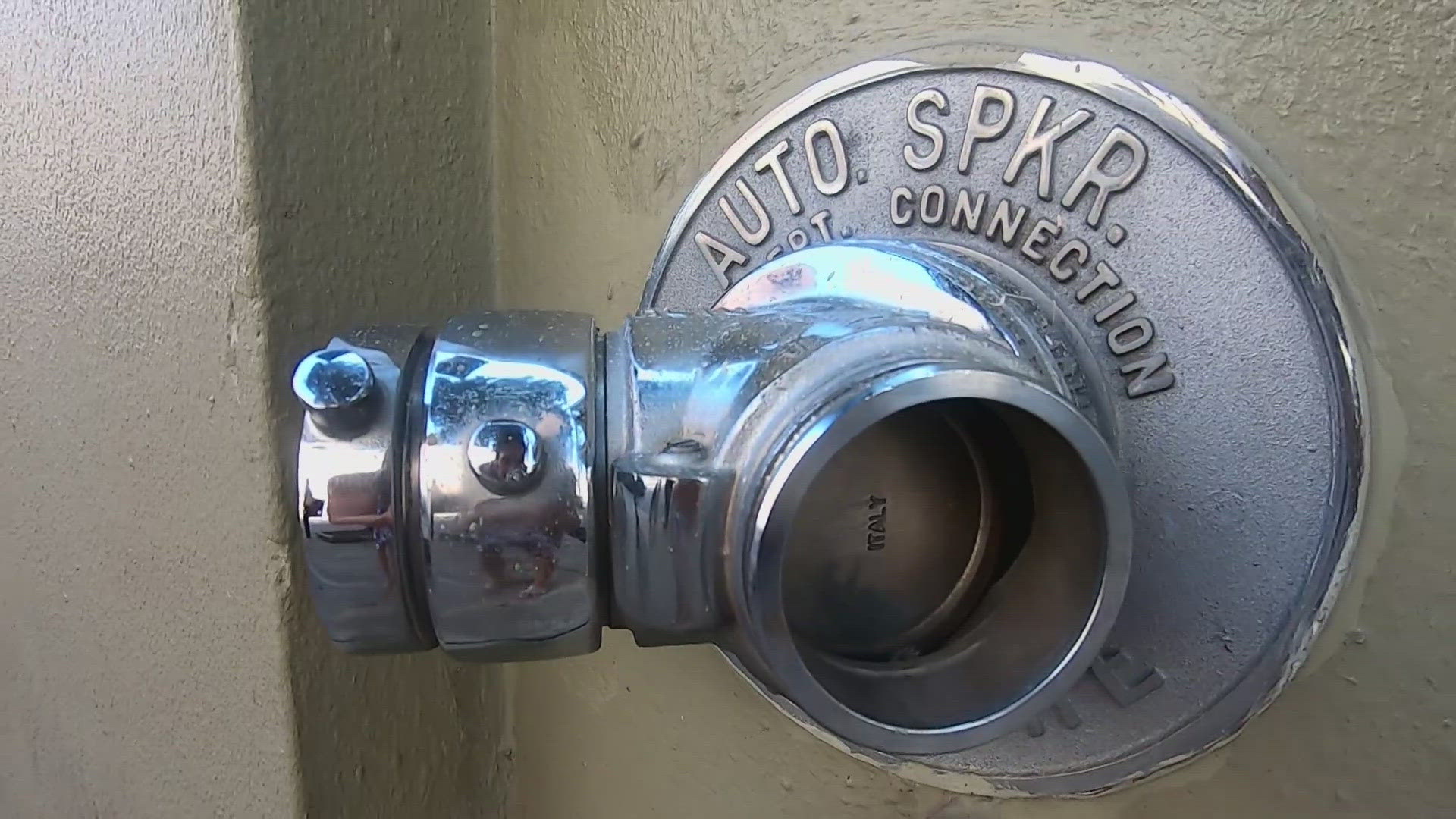 New Orleans firefighters say thieves are putting the public in danger.
The fire department says they're stealing specific hose connections they need to battle fires.