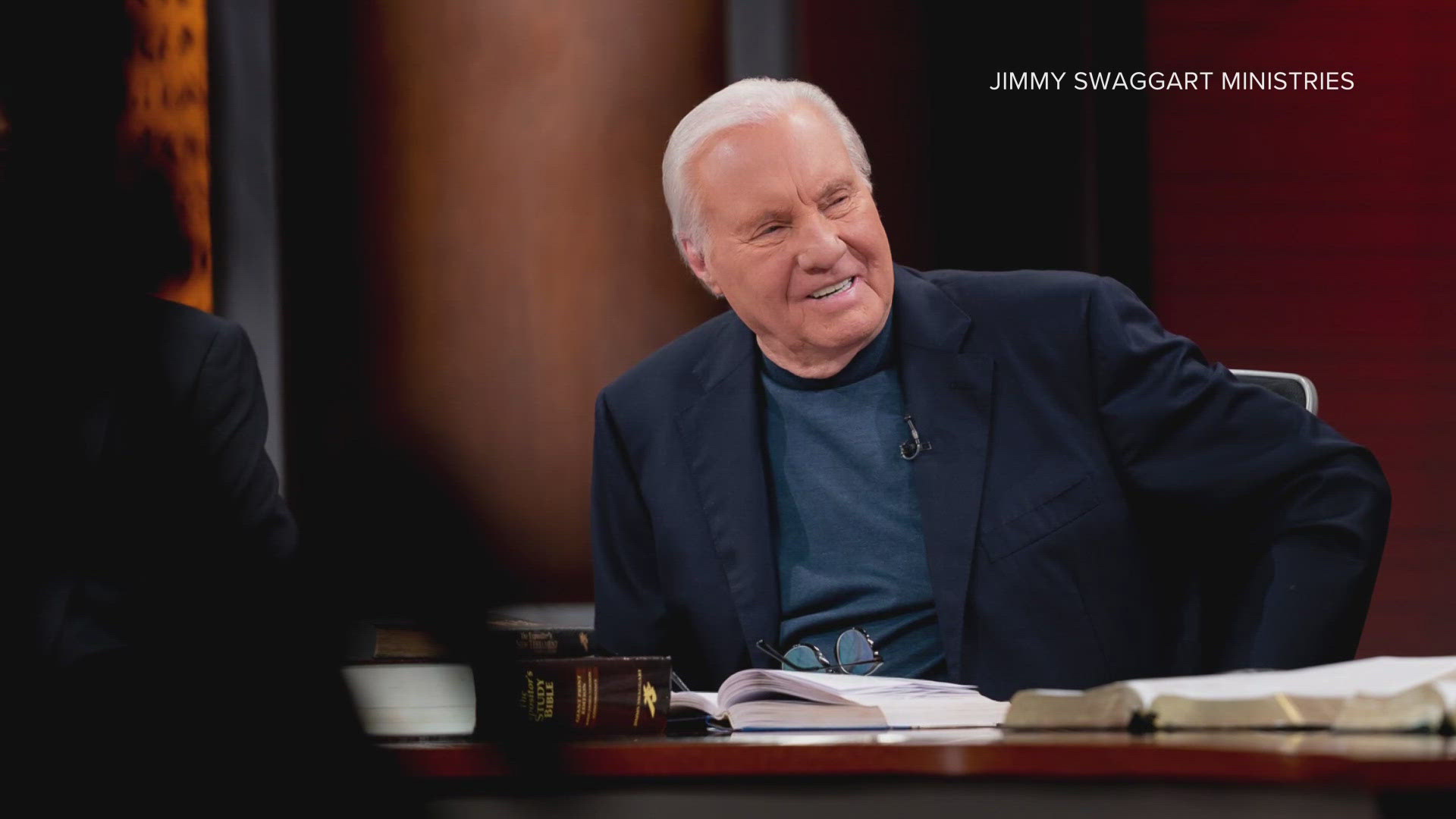 Televangelist Jimmy Swaggart dies at 90