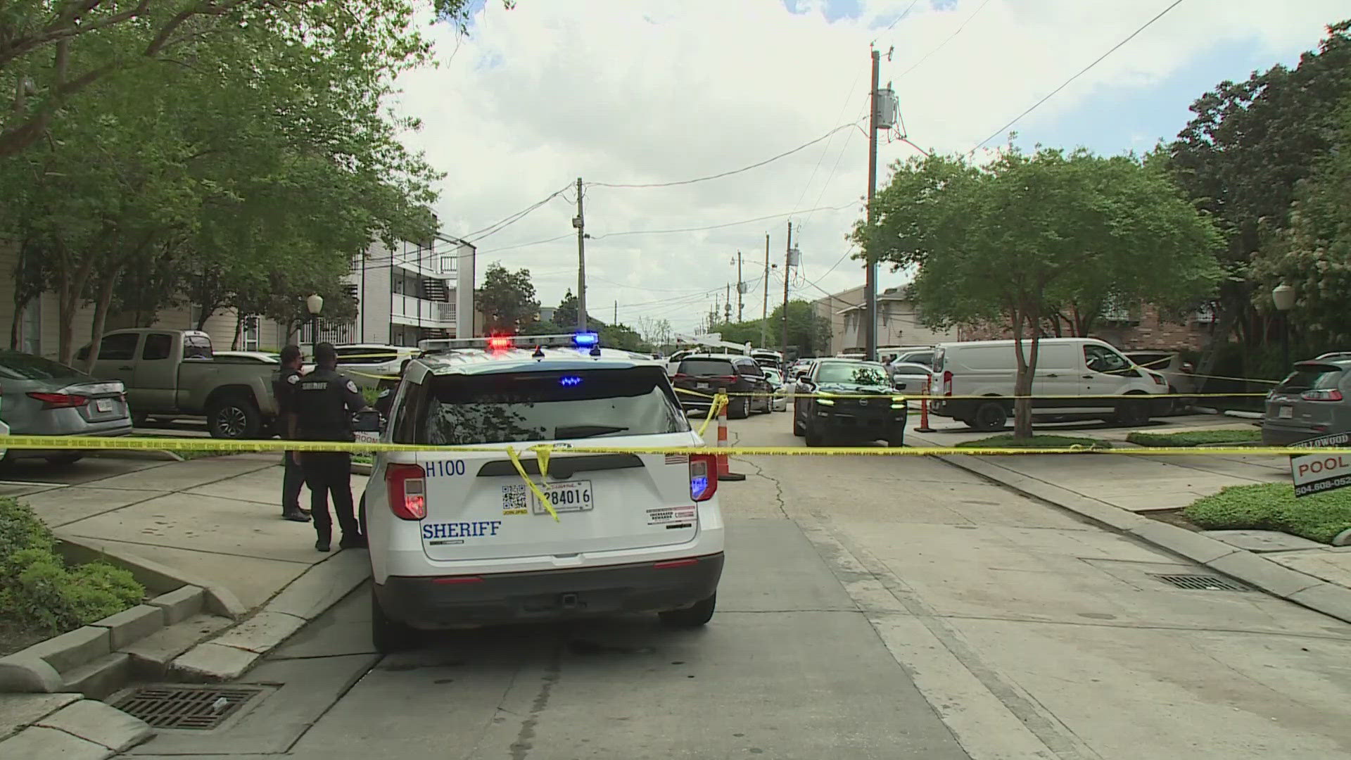 'My heart was racing': Metairie neighbors witness JPSO detective shoot ...