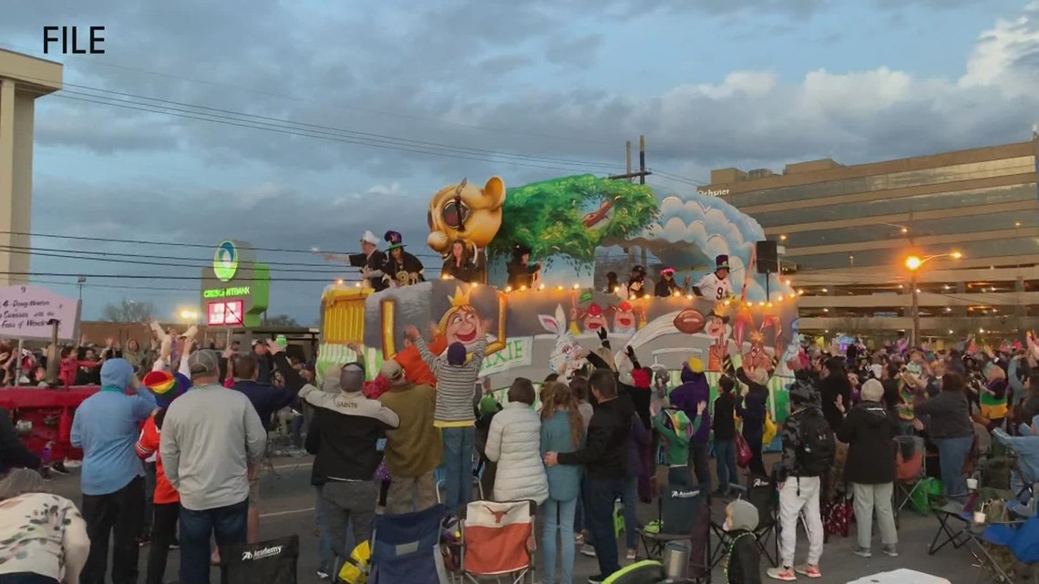 Krewe of Mad Hatters to roll in Metairie this weekend
