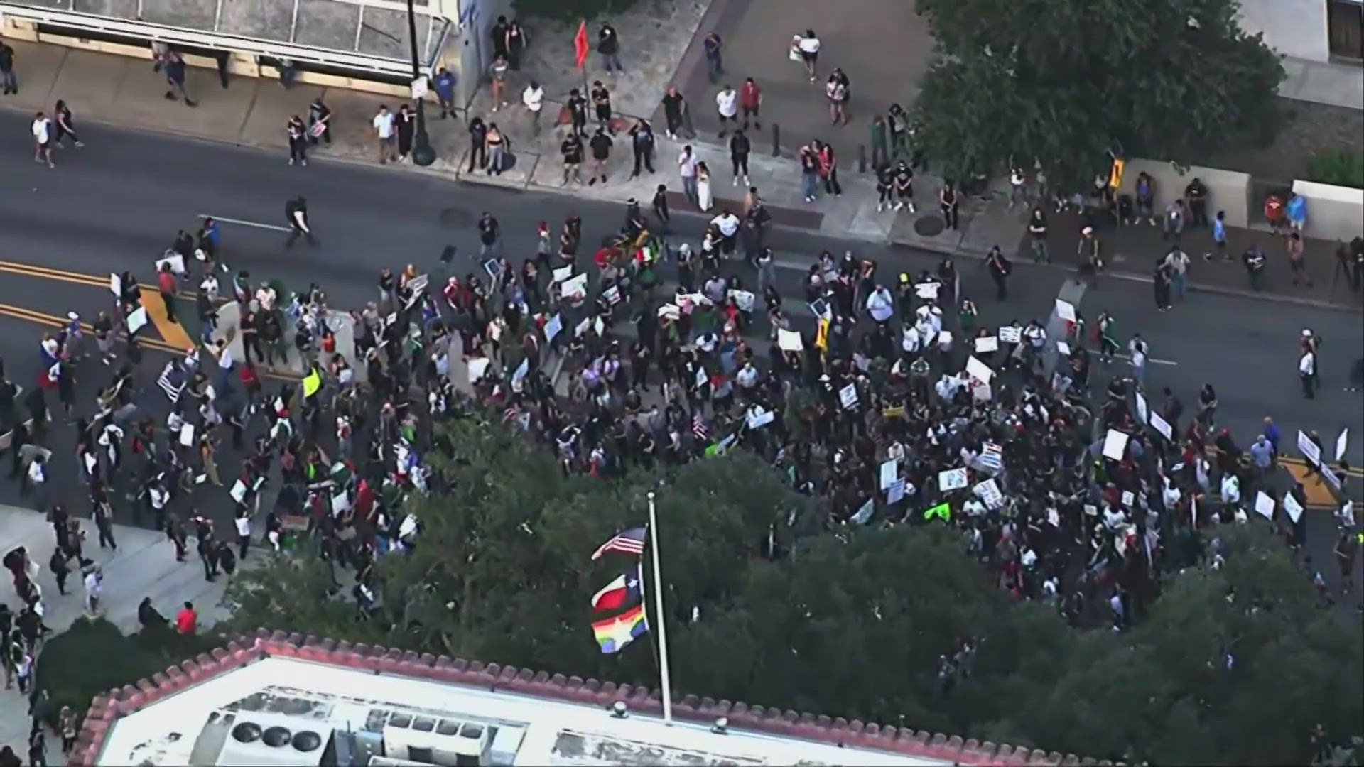 Bill targets protesters who block roads | wwltv.com