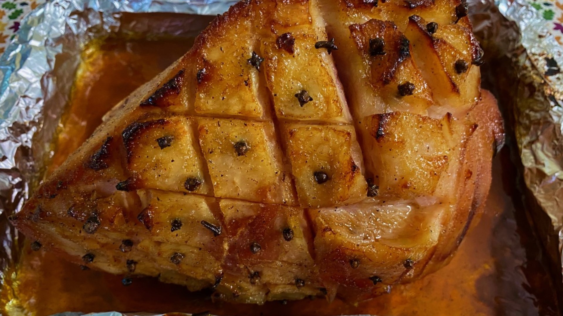 Chef Kevin shares a classic backed ham recipe just in time for Thanksgiving!