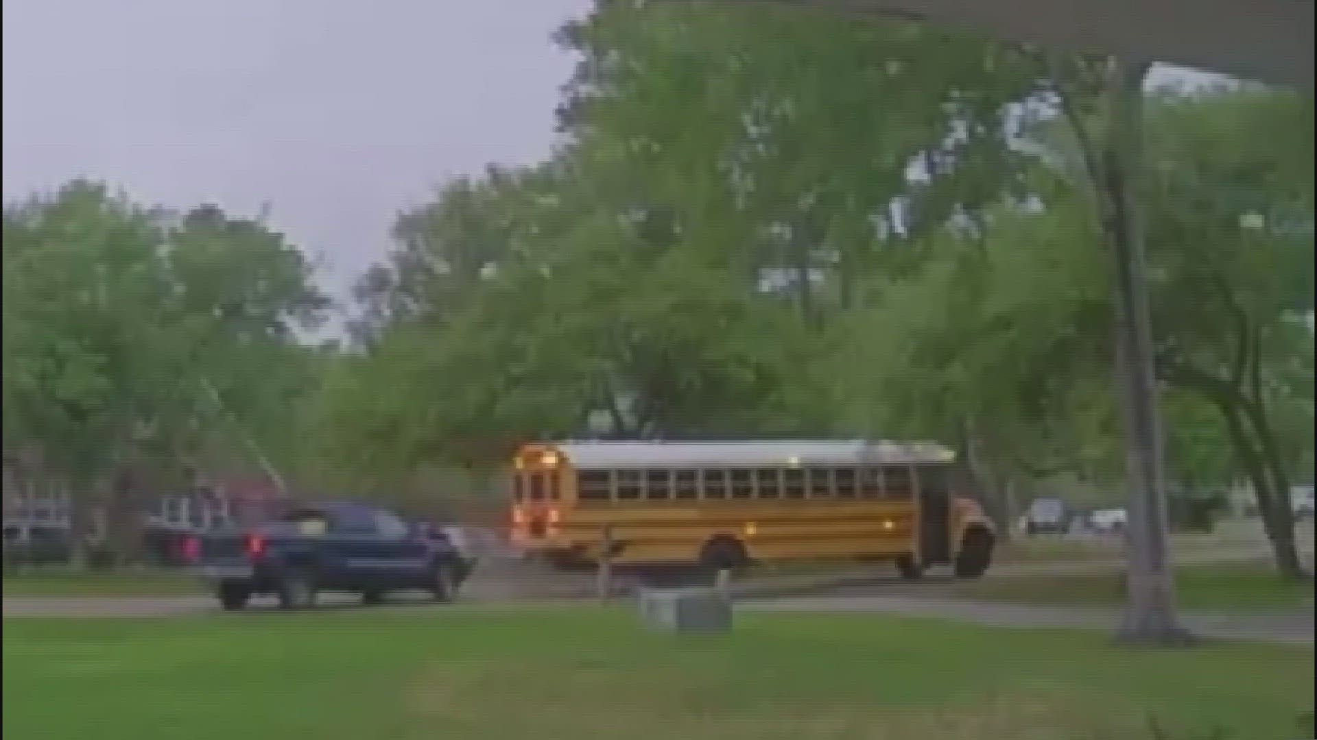 School bus crash in Mandeville | wwltv.com