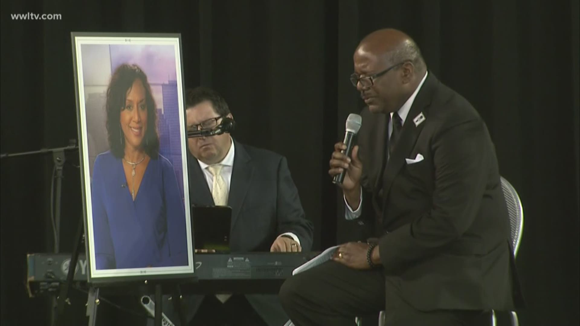 Family, friends and hundreds of people from the New Orleans community paused today to say goodbye to TV news anchor Nancy Parker.