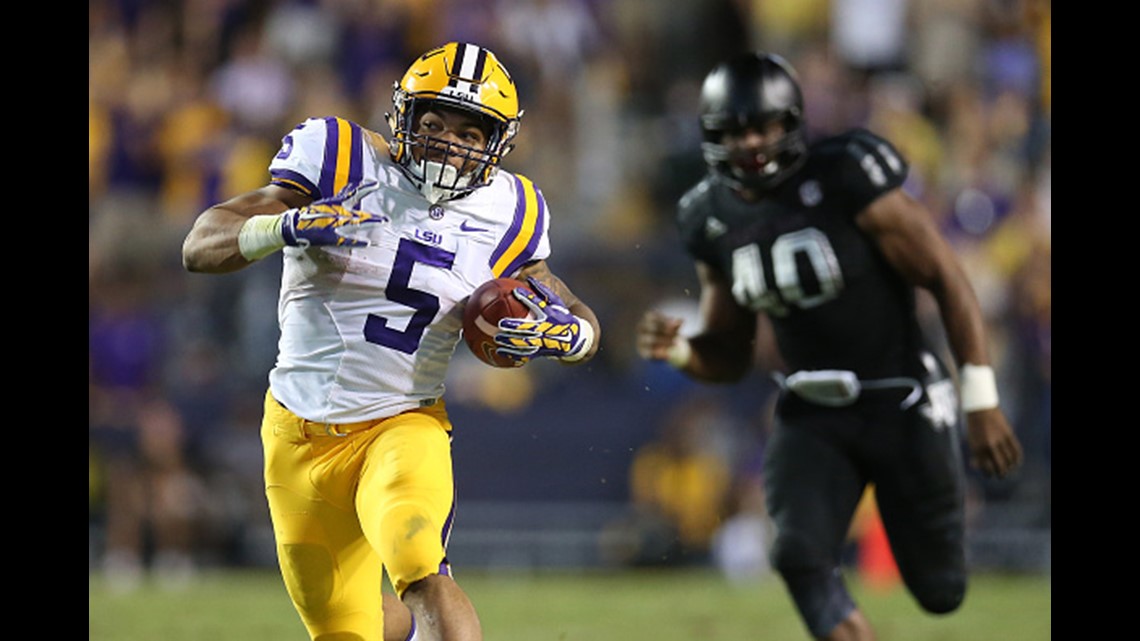 EAGLES TAKE LSU RB DERRIUS GUICE IN THIS MOCK DRAFT!