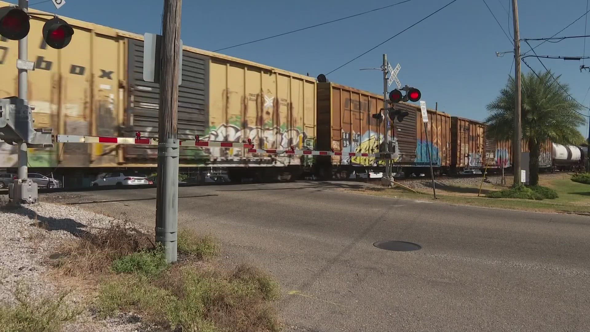 It sends real-time information to your mobile phone, letting you know when a train is approaching Metairie Road from either direction.