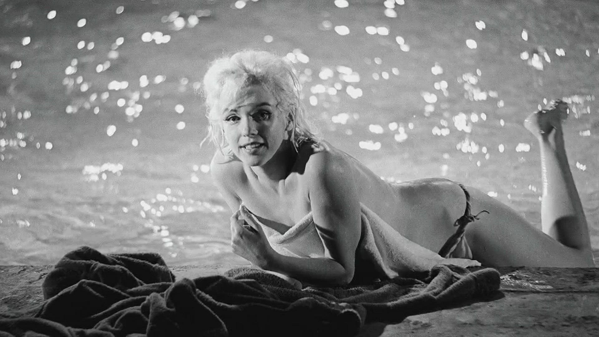 Today would have been Marilyn Monroe's 90th birthday. Lawrence Schiller shares some of his rare photos of the Hollywood star.