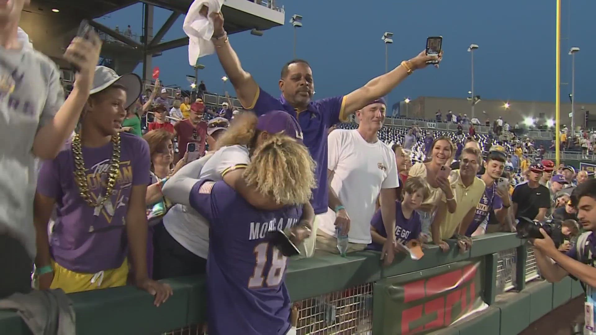 Pitcher Paul Skenes and first baseman Tre Morgan react to LSU's dramatic win Thursday night.