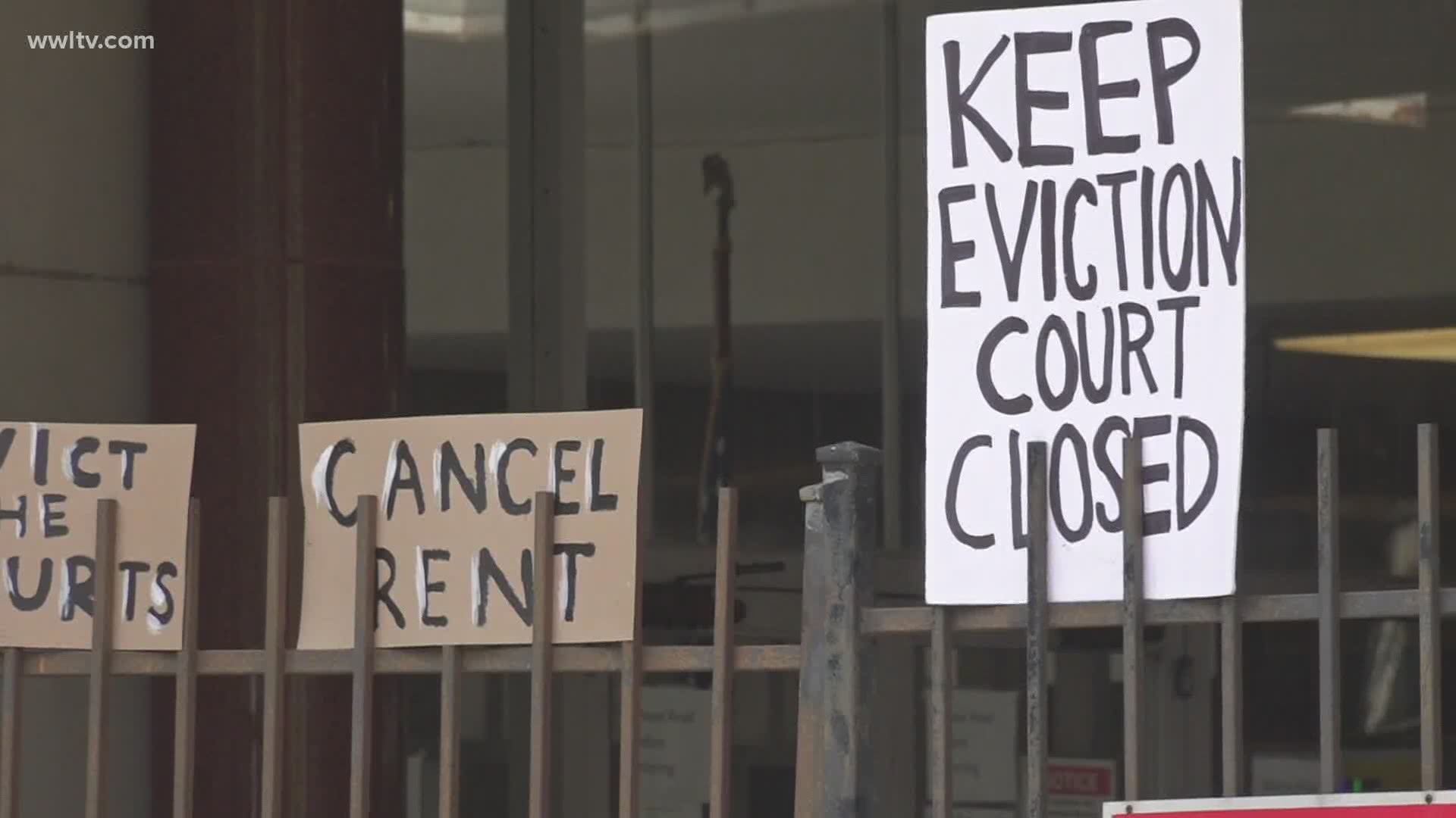 A group of protesters blocked entrance to court Thursday in New Orleans, protesting against evictions being allowed again.
