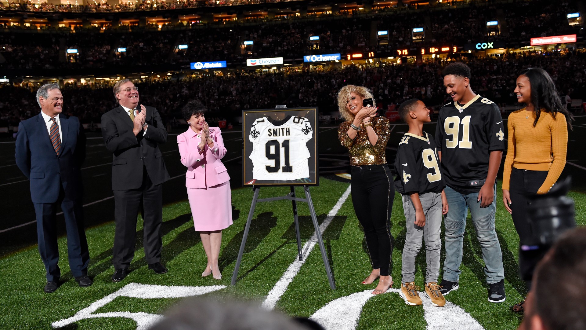 Will Smith, the former Saints defensive end who was killed in a 2016 road rage incident, was given the team's highest honor when he was inducted into the team's Ring
