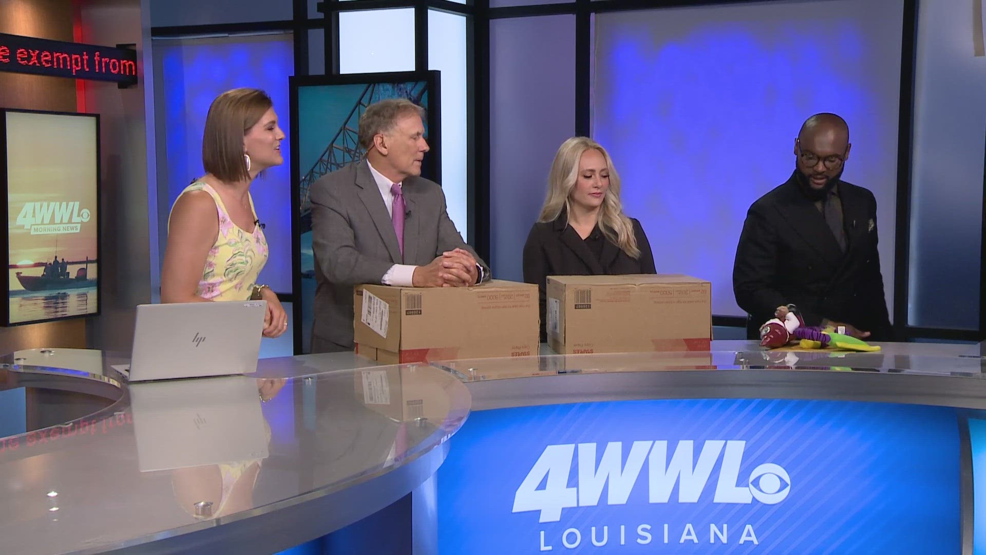 Leslie gives the WWL Morning Team an interactive look at some of the weirdest things left behind in an Uber in 2023.