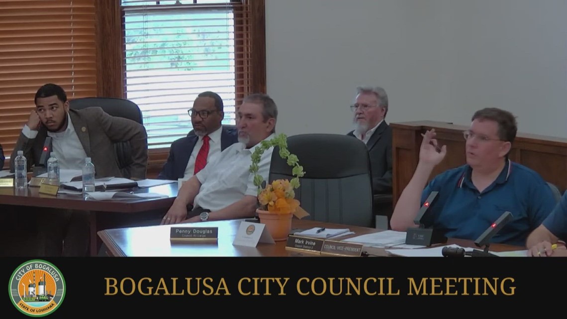 Chaos at Bogalusa city council meeting | wwltv.com