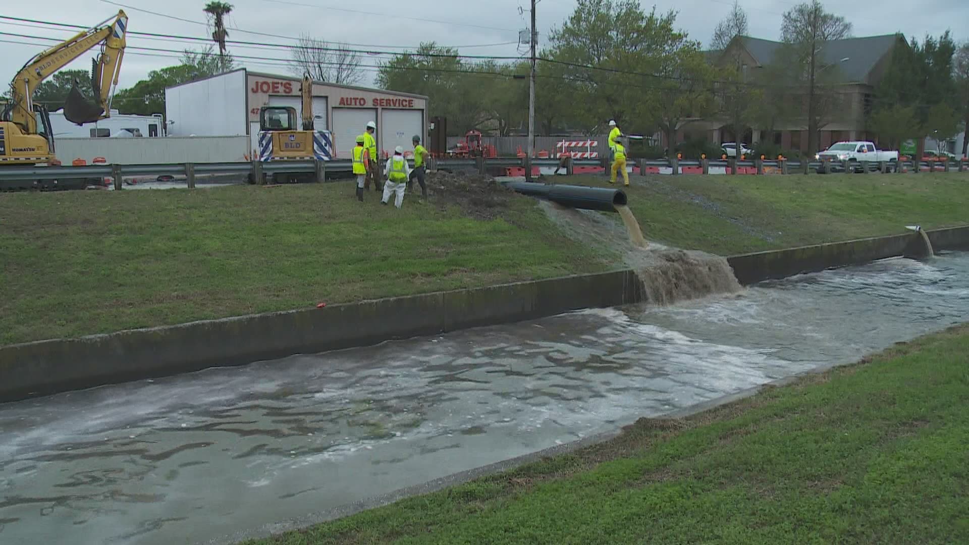 One business is suffering after a big water main break in a part of the road on West Napoleon in Metairie Wednesday.
