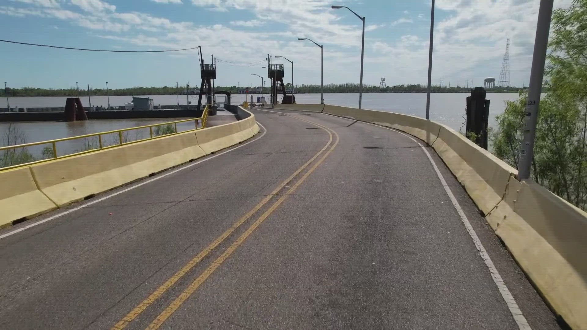 Bridge repaired, Chalmette ferry reopens