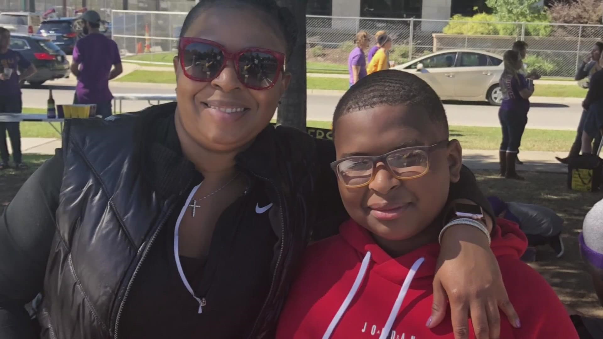 The mother of 14-year-old Jamere Alfred is giving back to the community through her pain by supplying students with the things they need for school.
