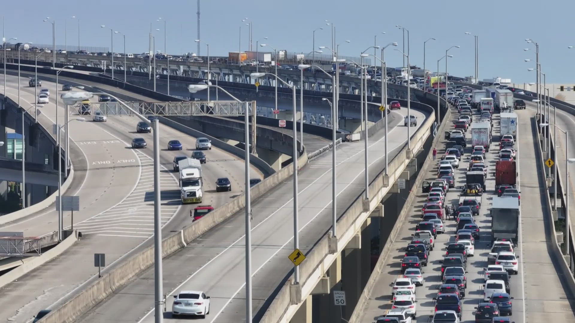 The Crescent City Connection is now back open after a crash shut down the entire bridge heading to the Westbank.