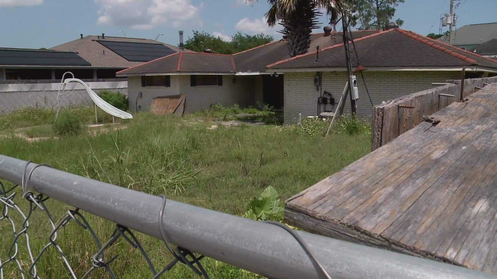 A Lakeview neighborhood says they've been pushing the City of New Orleans to do something about an abandoned home for 16 years.