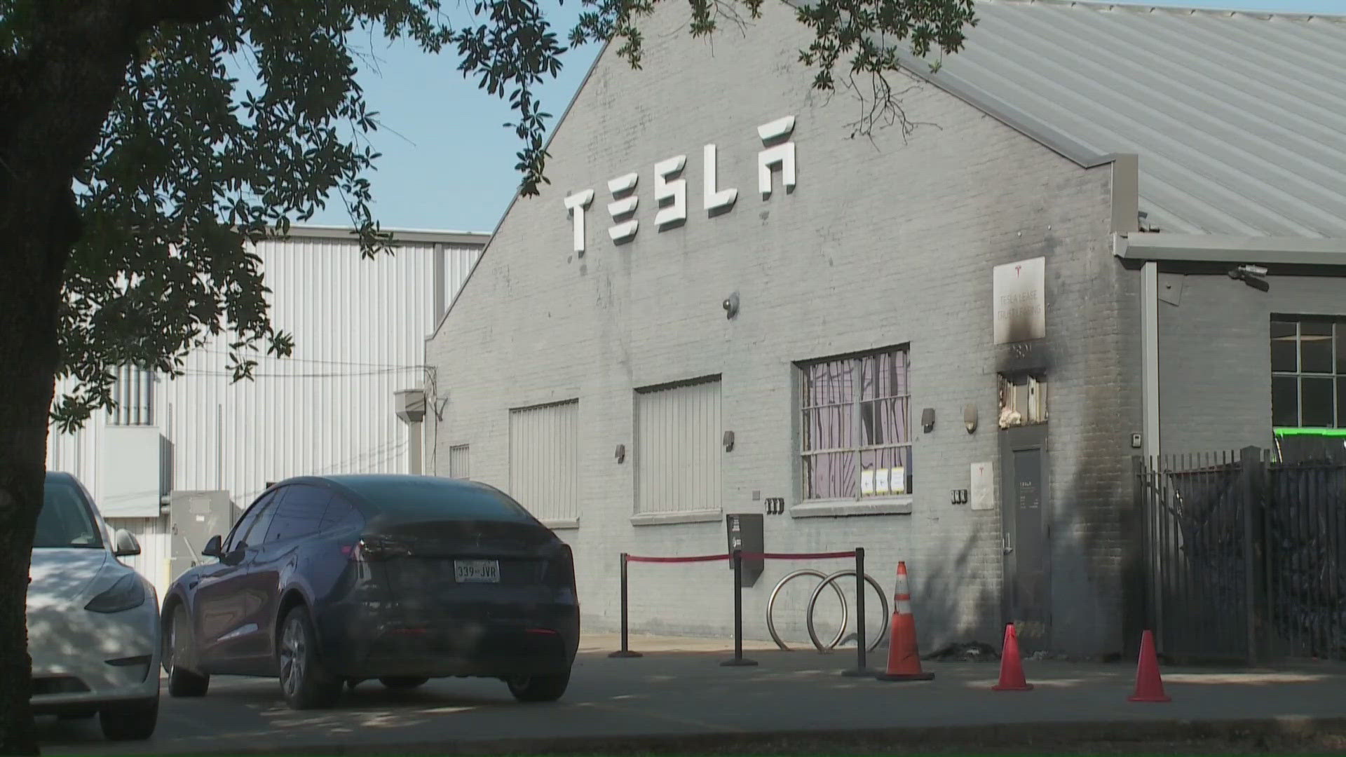 Top headlines: Alleged Molotov cocktail thrown at Tesla sales office ...