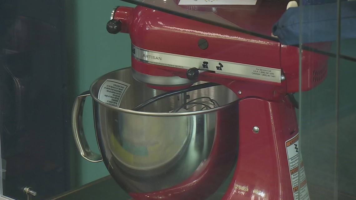 Check out air fryers, sewing machines, telescopes & more at JP library - Vimarsana News