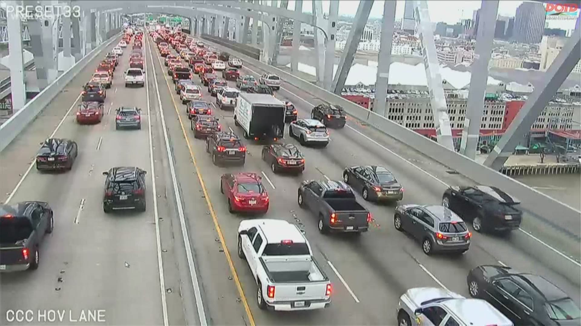 'Heavy delays' after crash on Pontchartrain Expressway