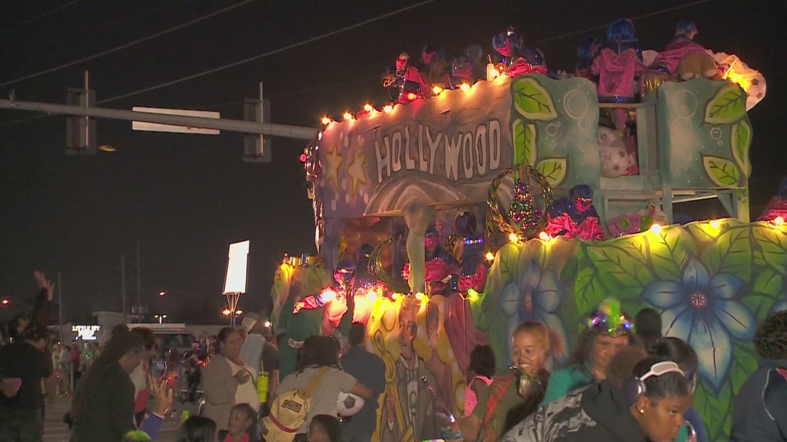 Women’s empowerment takes center stage during Krewe of Nandi's West Bank parade