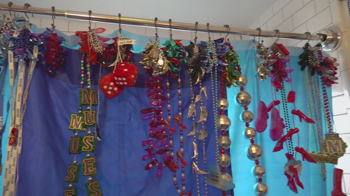 It might be the city's biggest Muses collection. And it's in a bathroom. - Vimarsana News