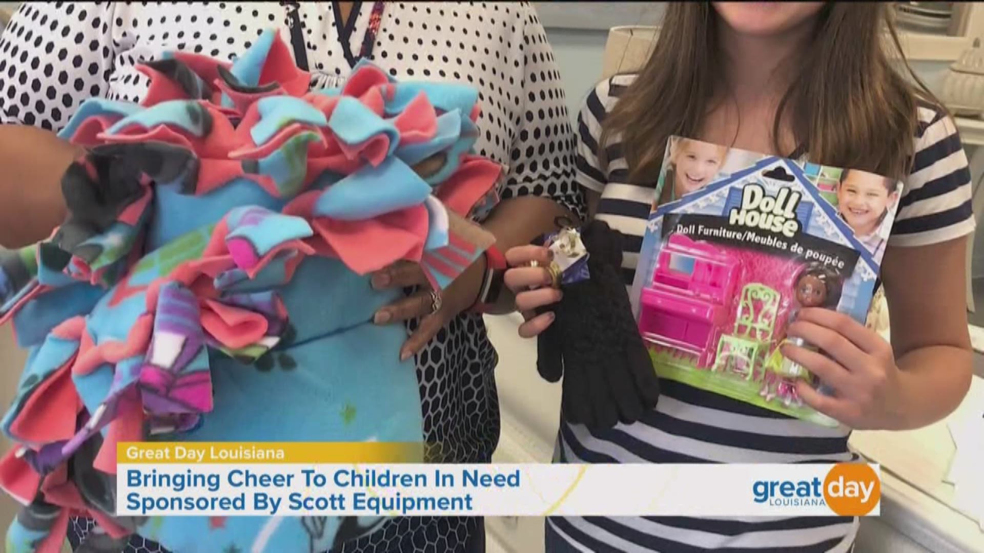 Demo Diva's Simone Bruni tells a story of a family doing their best to bring some cheer to children in need.  To donate to Enduring Hope, call 504-339-1382.