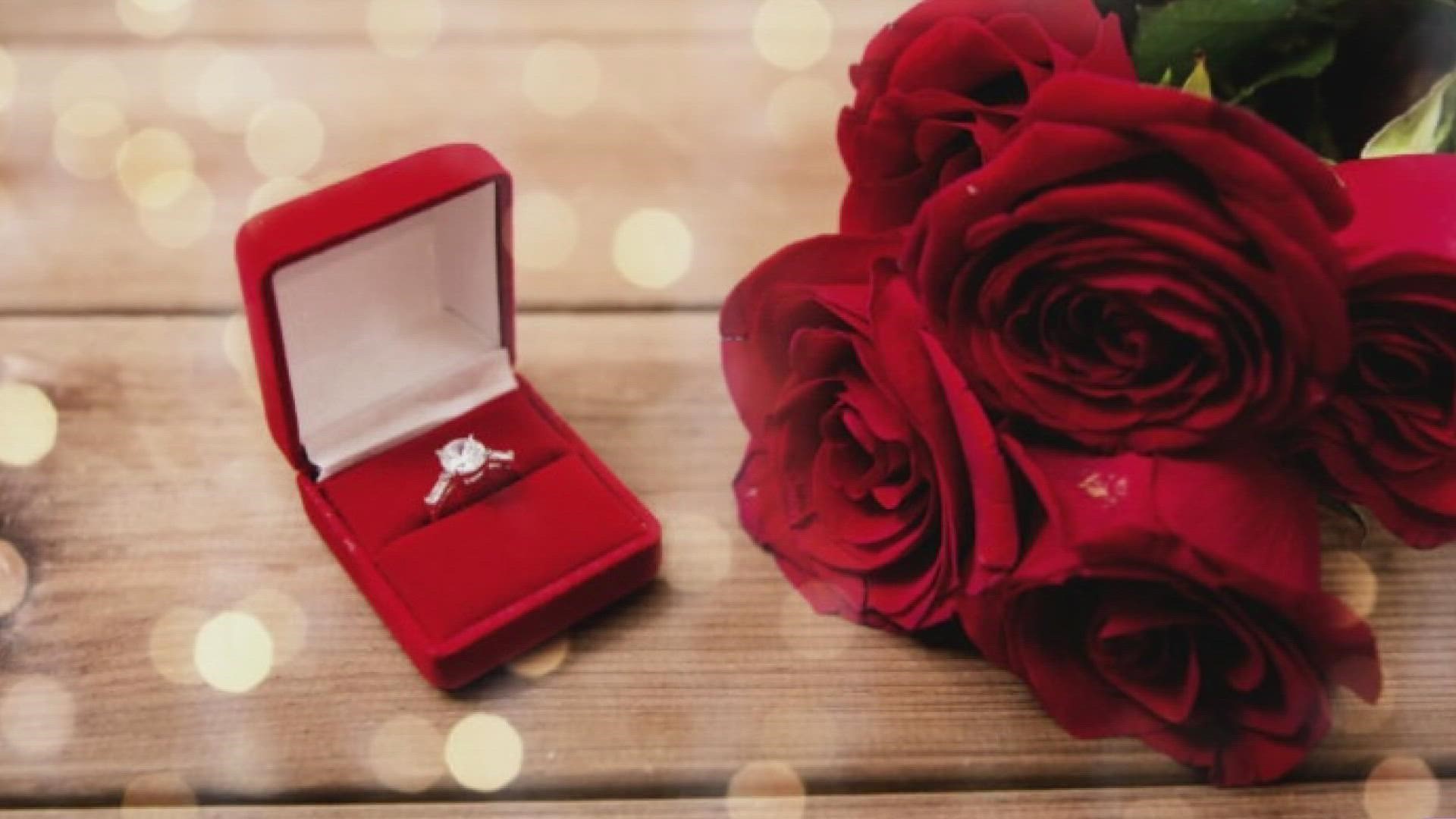 The holidays are a popular time for "popping the question." This morning, we have tips for the perfect holiday proposal