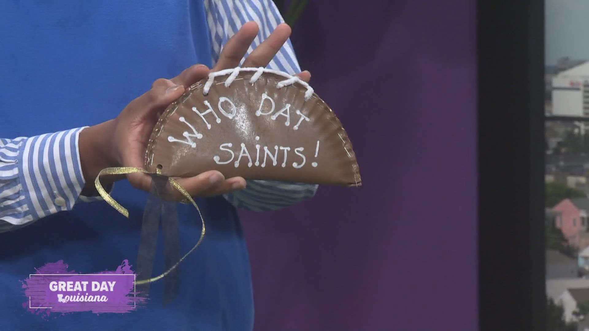 We check out some fun crafts to add something extra to your Saints watch party.