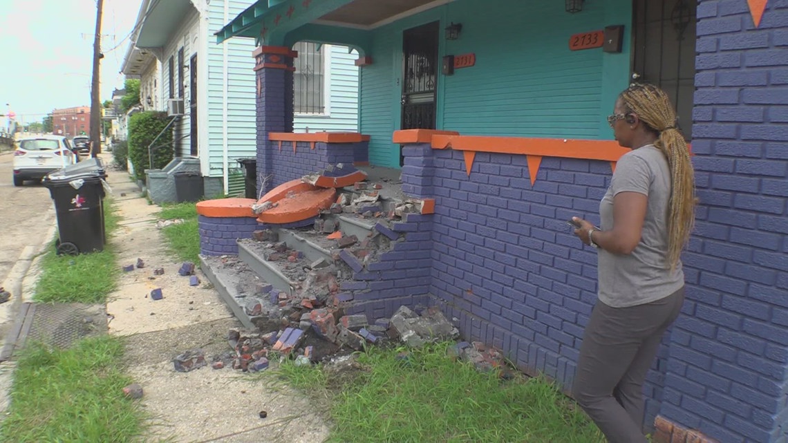 SUV crashes into New Orleans home after high-speed chase, driver arrested, state police say