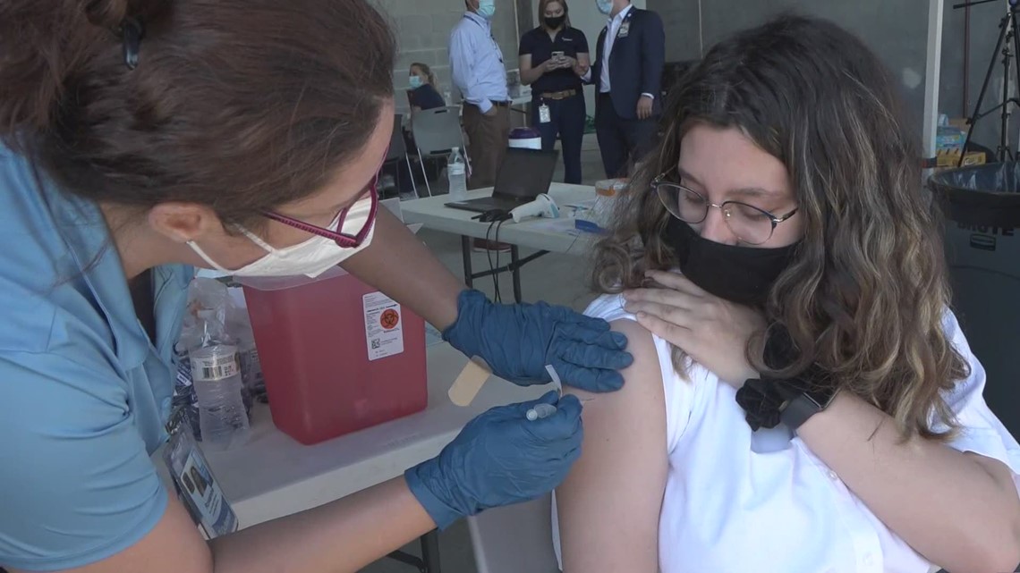 Local school steps in to help get students/people vaccinated - Vimarsana News
