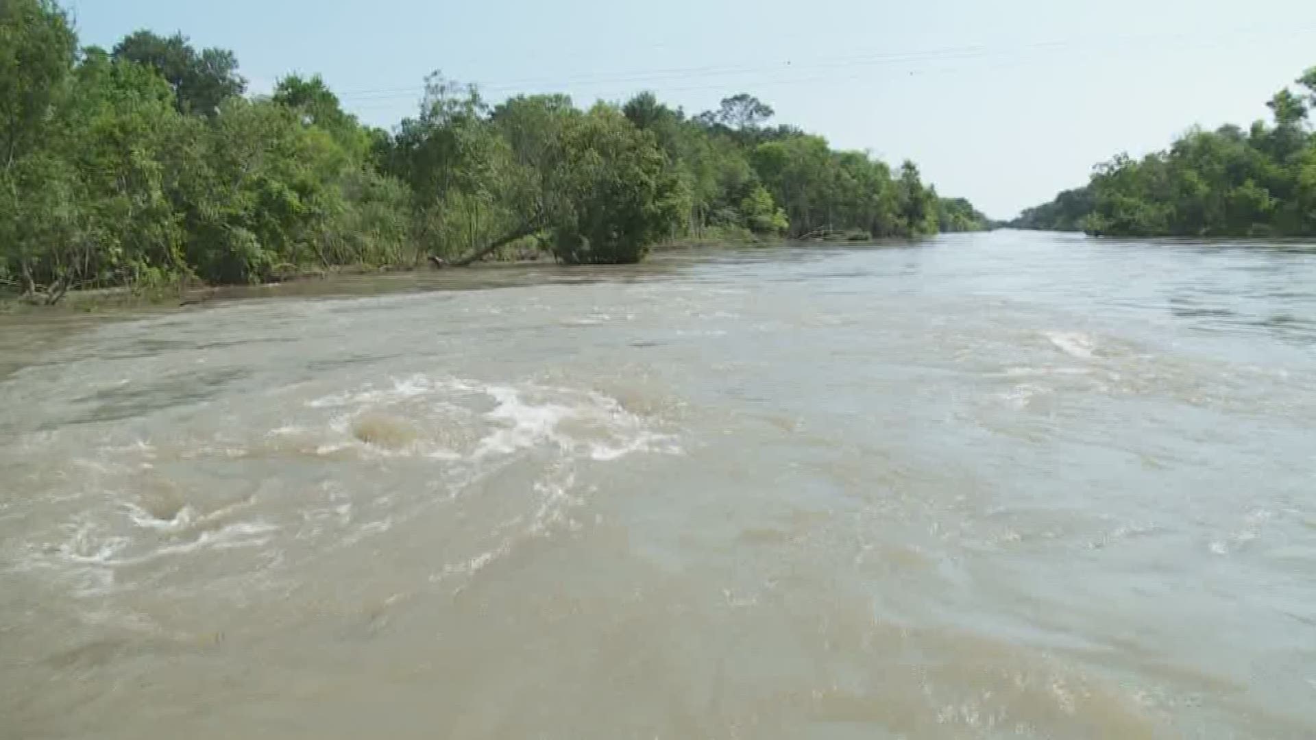 David Hammer sets out to verify if Louisiana really losing a football field of coastline an hour.