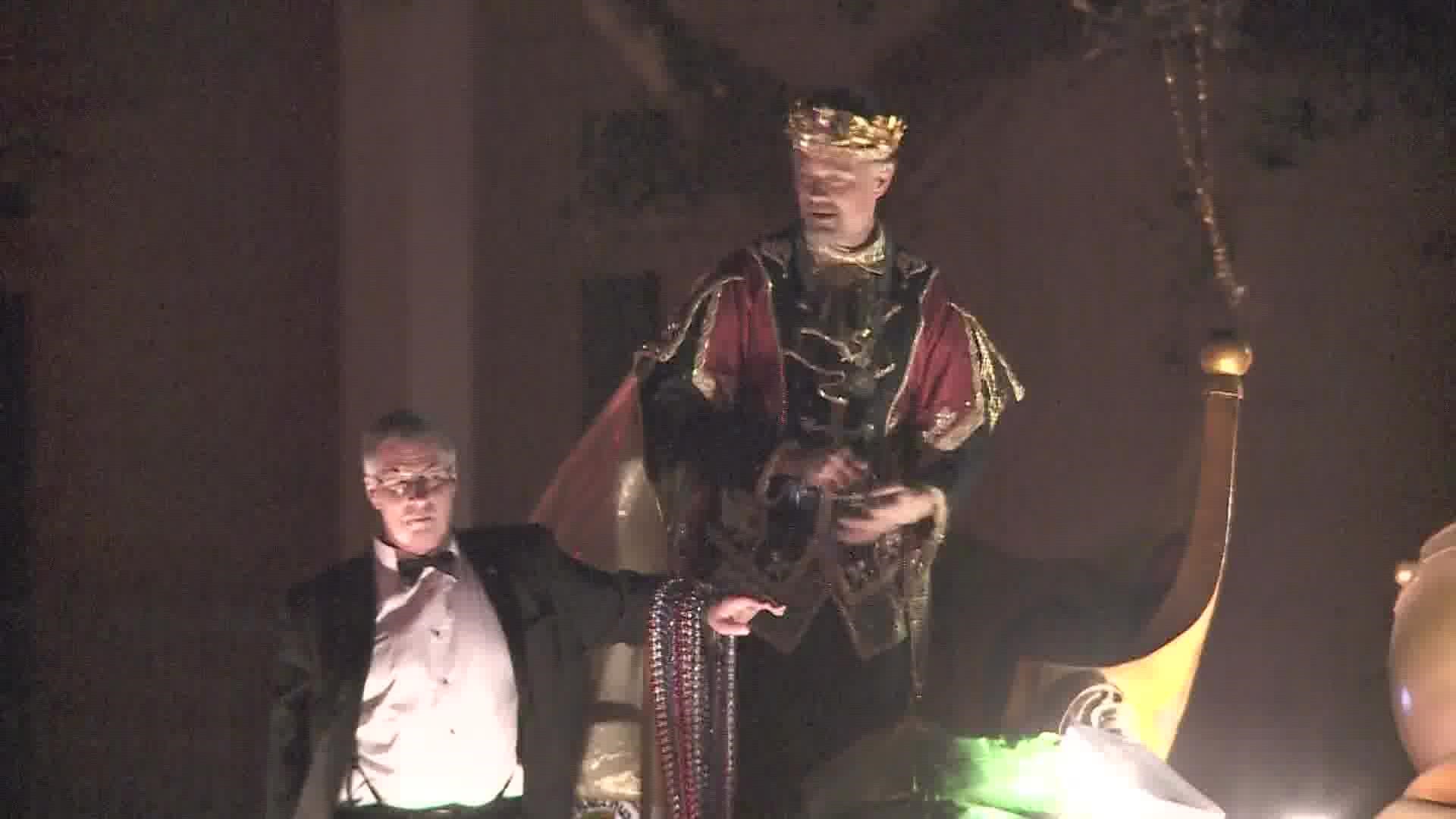 Josh Duhamel enjoying his reign as King of Bacchus.