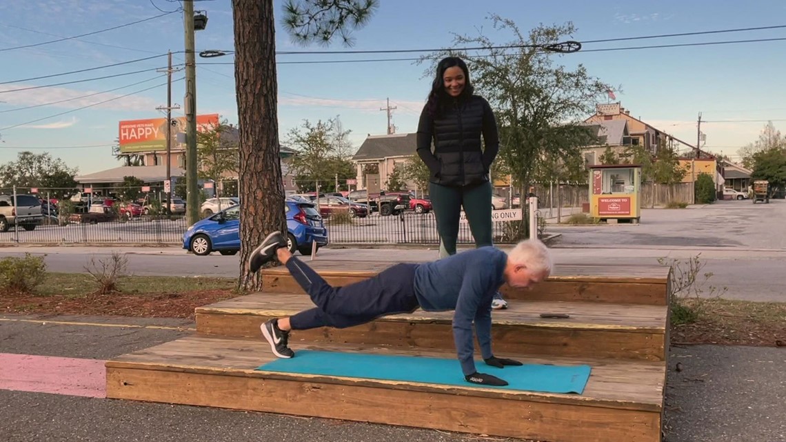 Workout Wednesday Wow Single leg and Walk Out PushUps